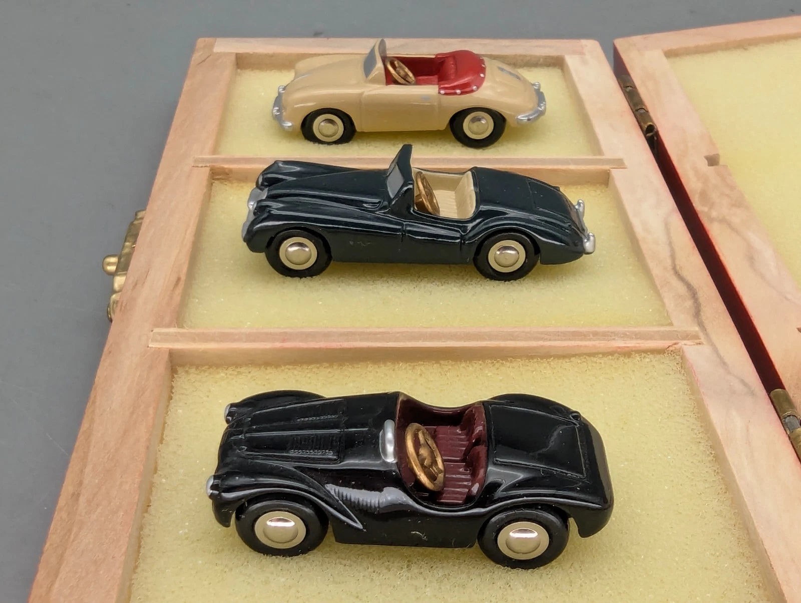 Modellautos 1:90 Schuco Piccolo-Set 1999 3-teilig Porsche Jaguar Ferrari OVP