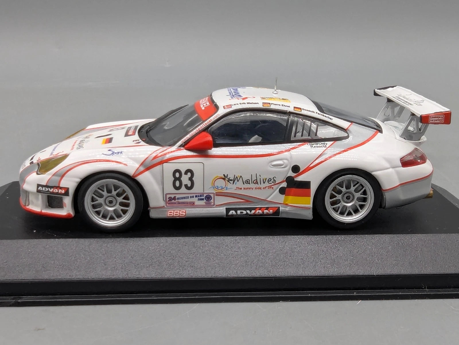 Modellautos 1:43 Minichamps Porsche 911 996 GT3 RSR 2. LeMans GT2 2006 #83 OVP