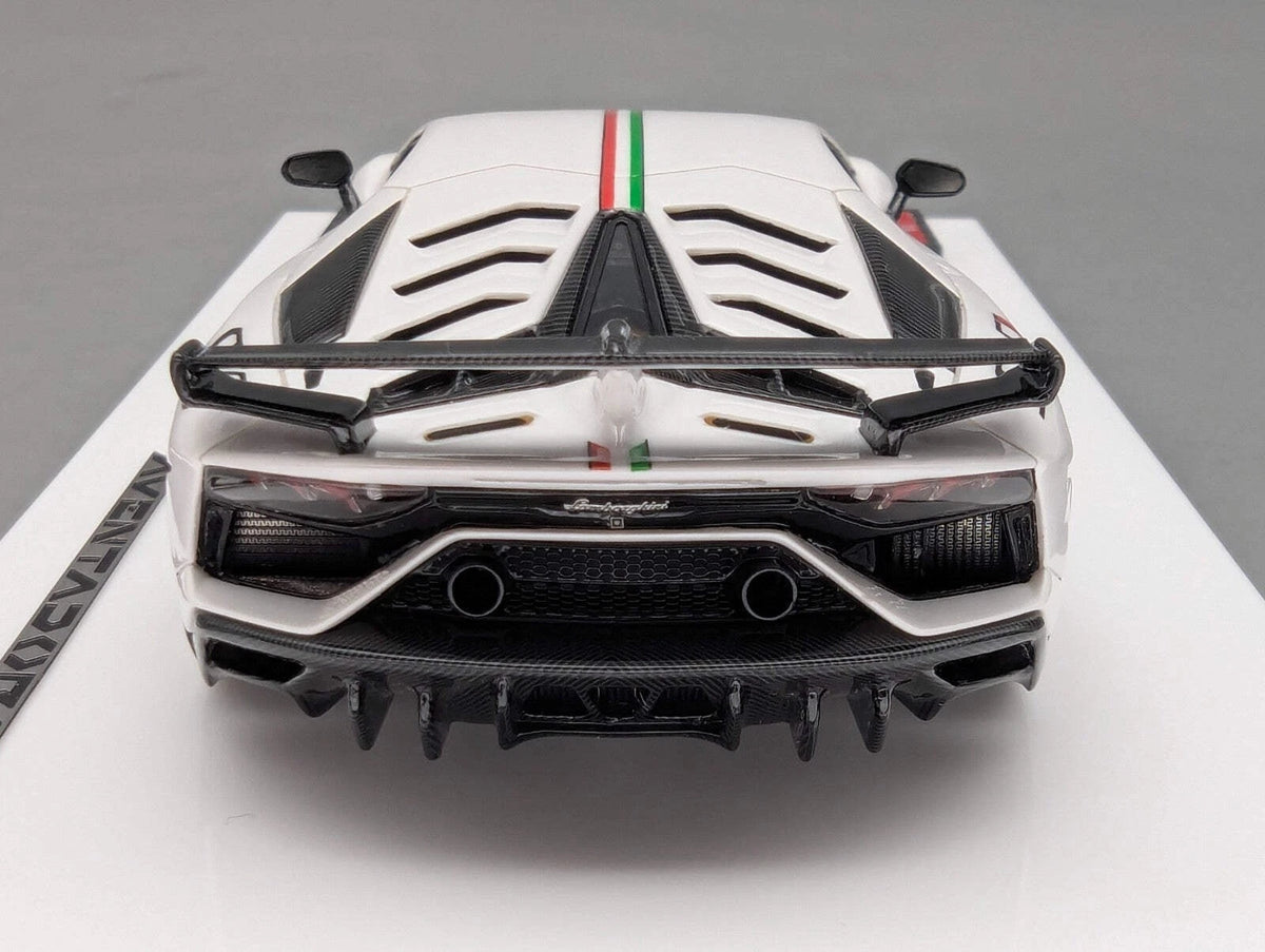 Eidolon Make Up 1:43 Lamborghini Aventador SVJ 2018 Limited 105/120 Weiß OVP