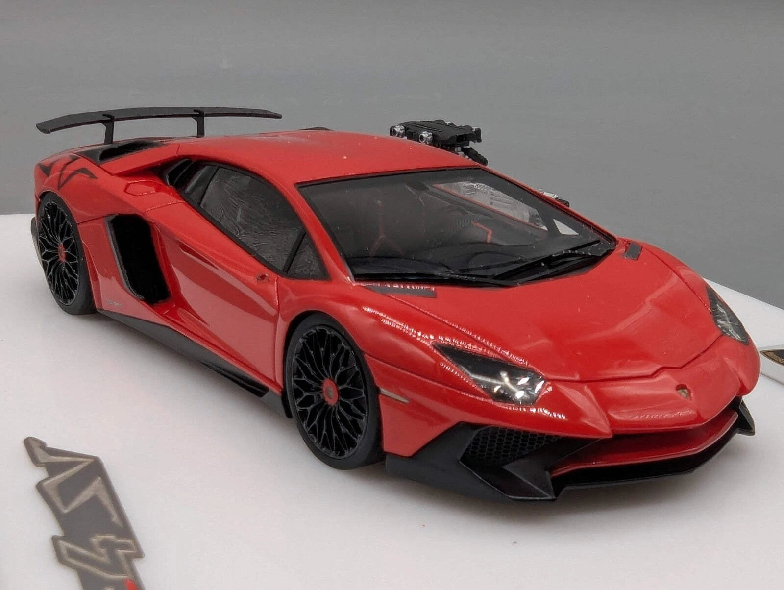 Eidolon Make Up 1:43 Lamborghini Aventador LP750-4 SV 2015 Engine Set 03/30 OVP