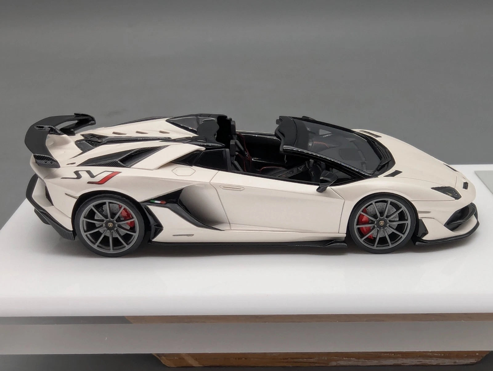 Eidolon Make Up 1:43 Lamborghini Aventador SVJ Roadster 2019 Limited 49/80 OVP