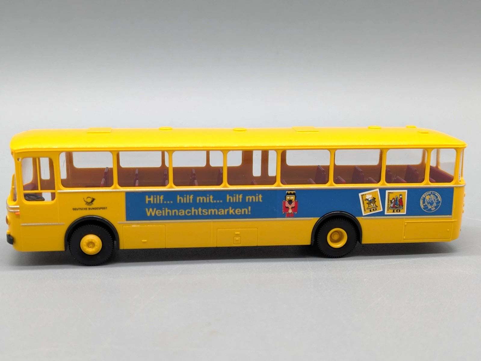 Bus Modell 1:87 Brekina Mercedes Benz  0 317K "Weihnachts-Edition 2008" mit OVP