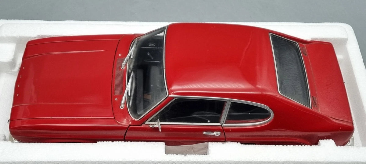 Modellautos 1:18 Minichamps 180 089001 Ford Capri 1700 GT 1969 rot OVP