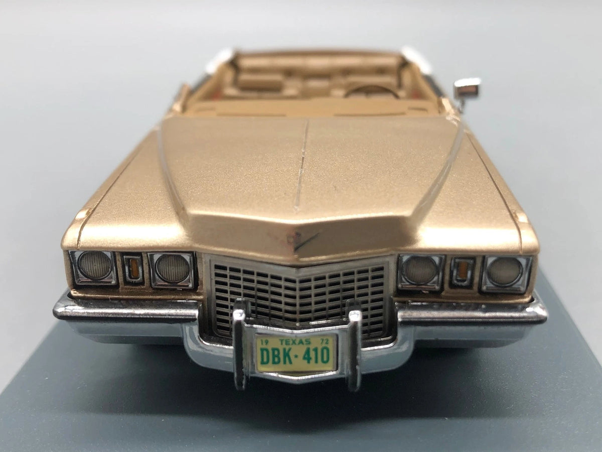 Modellautos 1:43 Neo Scale Models Cadillac Coupe De Ville mit OVP beschädigt