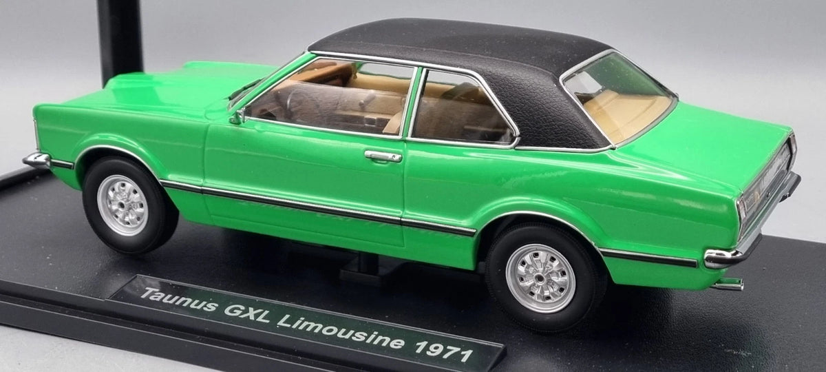Modellautos 1:18 KK Scale Ford Taunus GXL Limousine 1971 grün OVP
