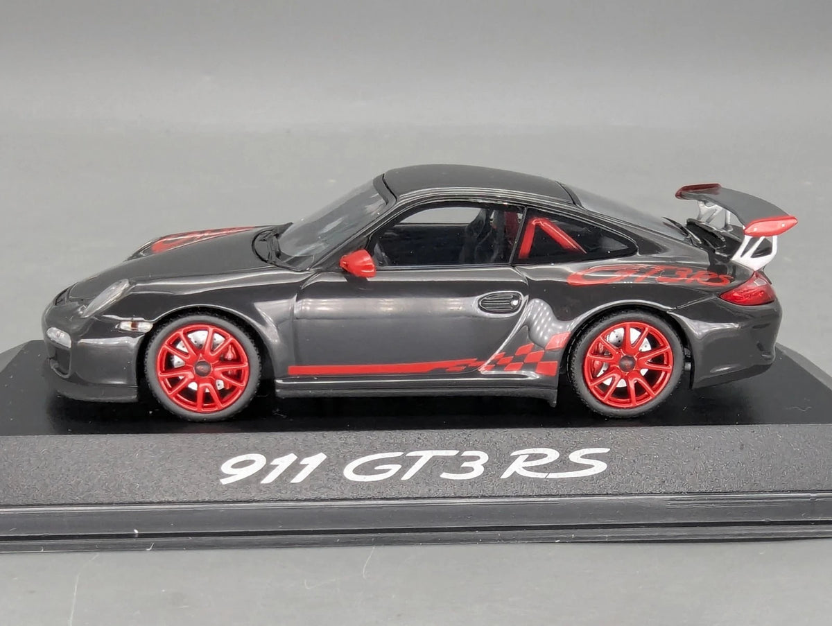 Modellautos 1:43 Minichamps Porsche 911 GT3 RS mit WAP Dealer OVP