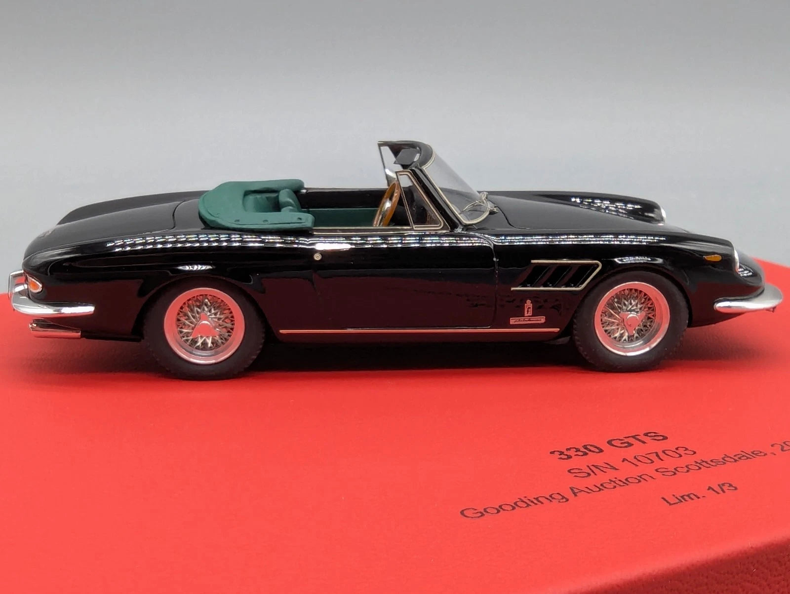 Modellautos 1:43 BBR Ferrari 330 GTS Gooding Auction Scottsdale Ltd 01/03 OVP
