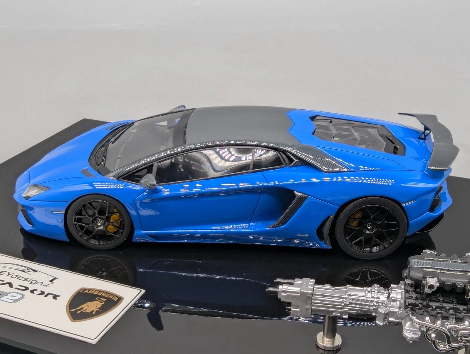 Eidolon Make Up 1:43 Lamborghini Aventador LP760-2 Engine Set Oakley Design OVP