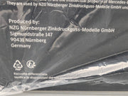 Modellautos 1:18 NZG Mercedes Benz EQE Alpin Grau Uni mit Dealer OVP
