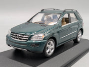 Modellautos 1:43 Minichamps Mercedes Benz M Klasse ML 500 W164 2005 Grün mit OVP