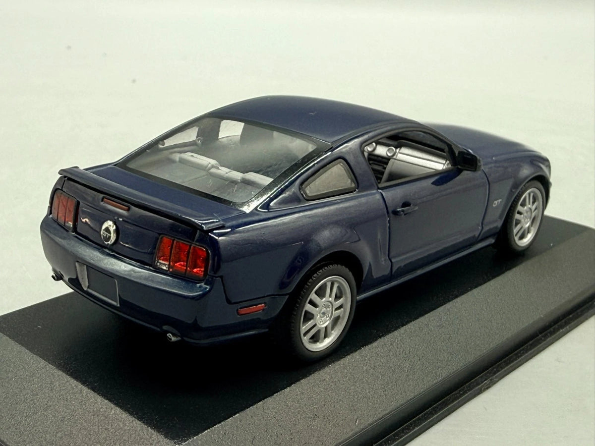 Modellautos 1:43 Minichamps Ford Mustang mit OVP