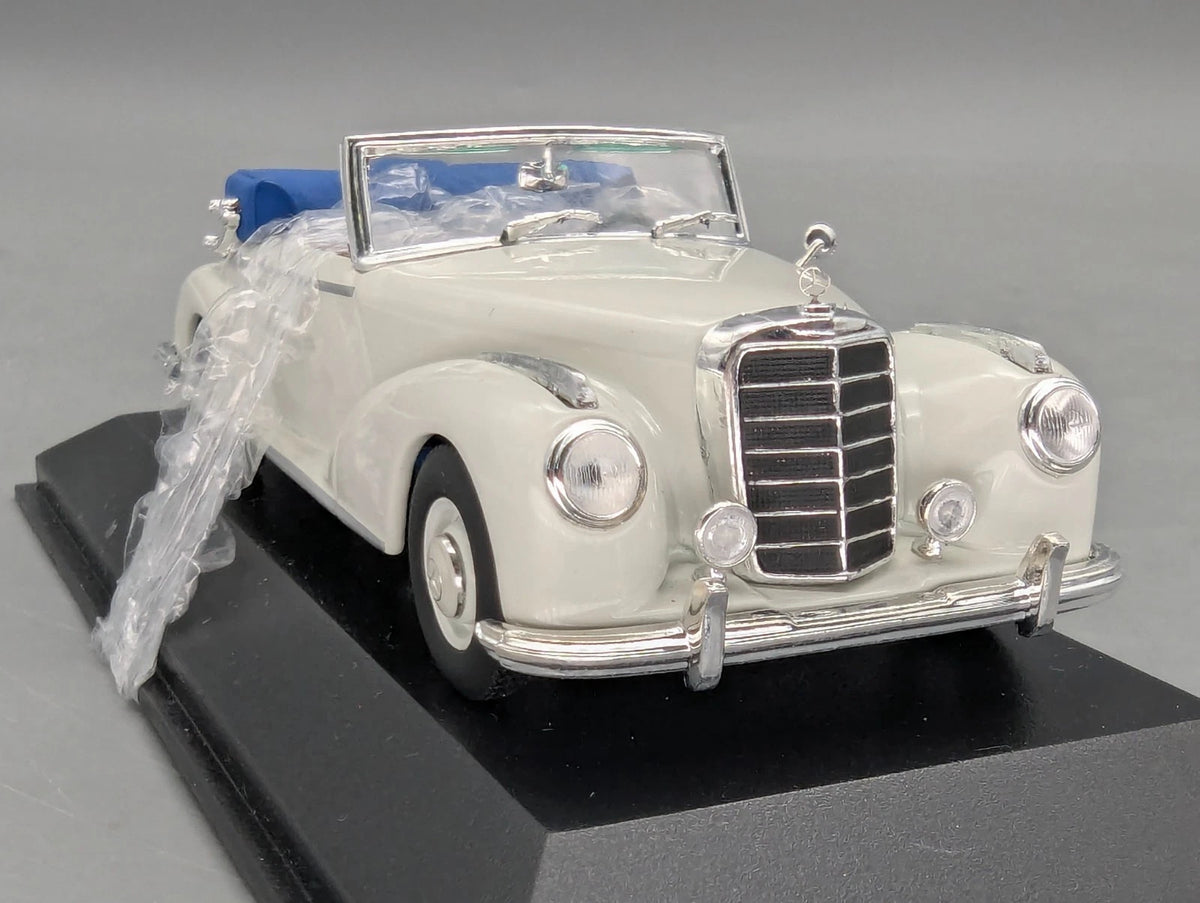 Modellautos 1:43 Minichamps Mercedes Benz 300 S Cabrio Softtop Offen OVP