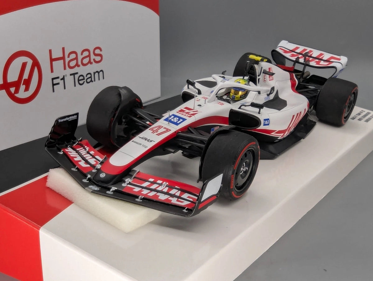 Modellautos 1:18 Minichamps Haas F1 Team VF-22 Bahrain 2022 Mick Schumacher OVP