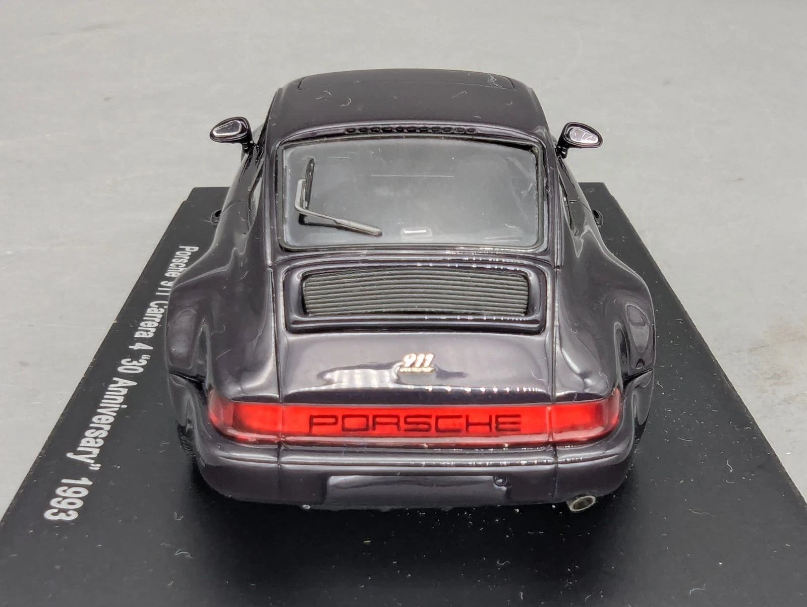 Modellautos 1:43 Spark S2033 Porsche 911 Carrera 4 30 Anniversary 1993 mit OVP