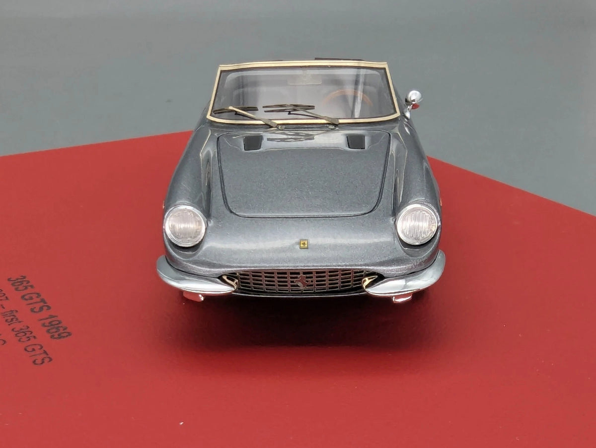 Modellautos 1:43 BBR Ferrari 365 GTS 1969 S/N 112227 First 365 GTS Ltd 08/10 OVP