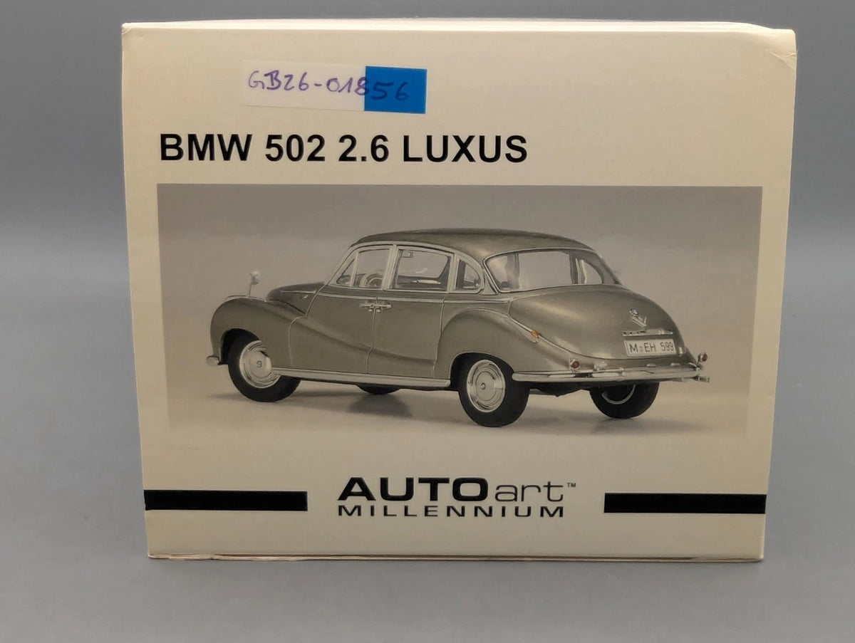 Modellautos 1:18 AUTOart Millenium 70591 BMW 502 2.6 Luxus Silver Beige mit OVP