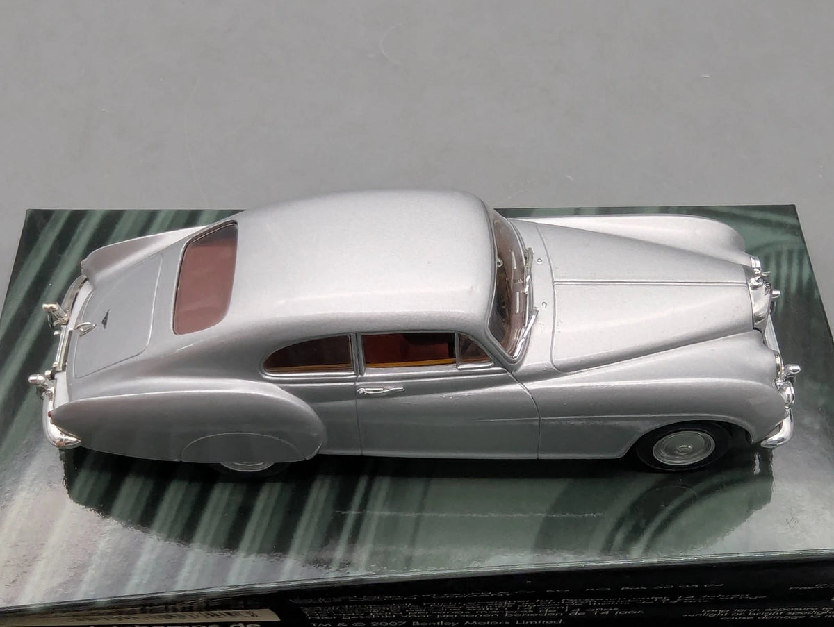 Modellautos 1:43 Minichamps Bentley R-Type Continental 1955 Silber mit OVP