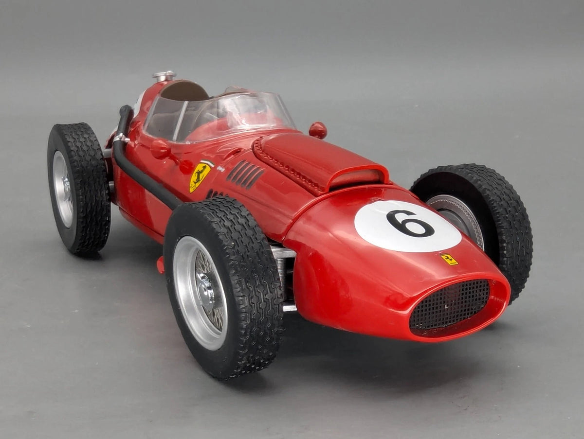 Modellautos 1:18 CMR 162 Ferrari Dino 246 F1 Weltmeister 1958 #6 M. Hawthorn OVP