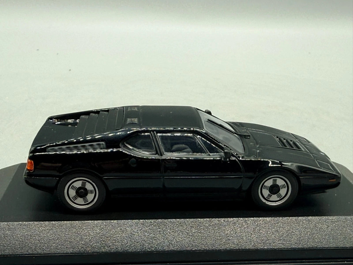 Modellautos 1:43 Minichamps BMW M1 mit OVP