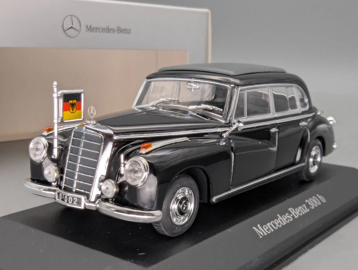 Modellautos 1:43 Minichamps Mercedes Benz 300 b Konrad Adenauer mit Dealer OVP