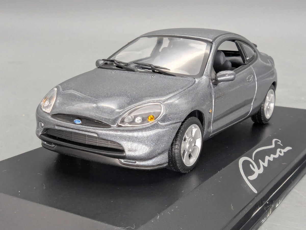 Modellautos 1:43 Minichamps Ford Puma Silbergrau Metallic mit Dealer OVP