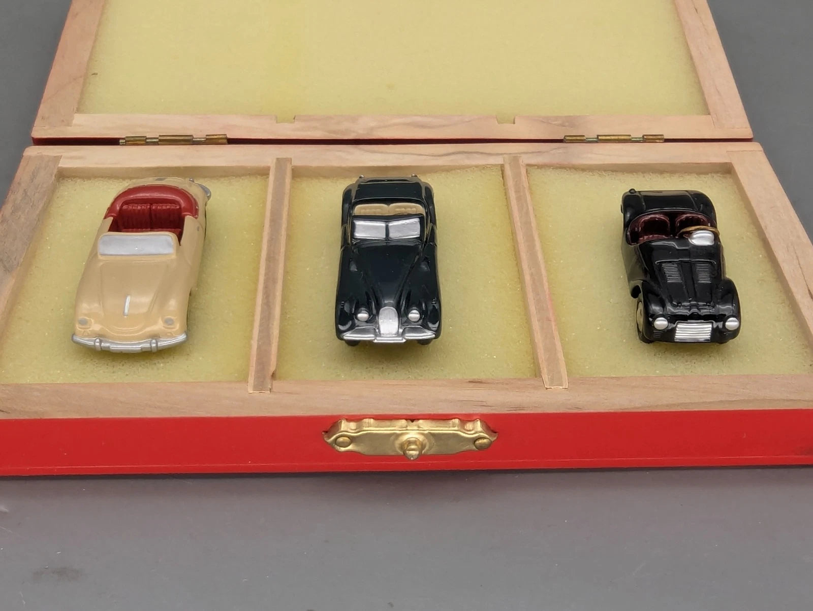 Modellautos 1:90 Schuco Piccolo-Set 1999 3-teilig Porsche Jaguar Ferrari OVP