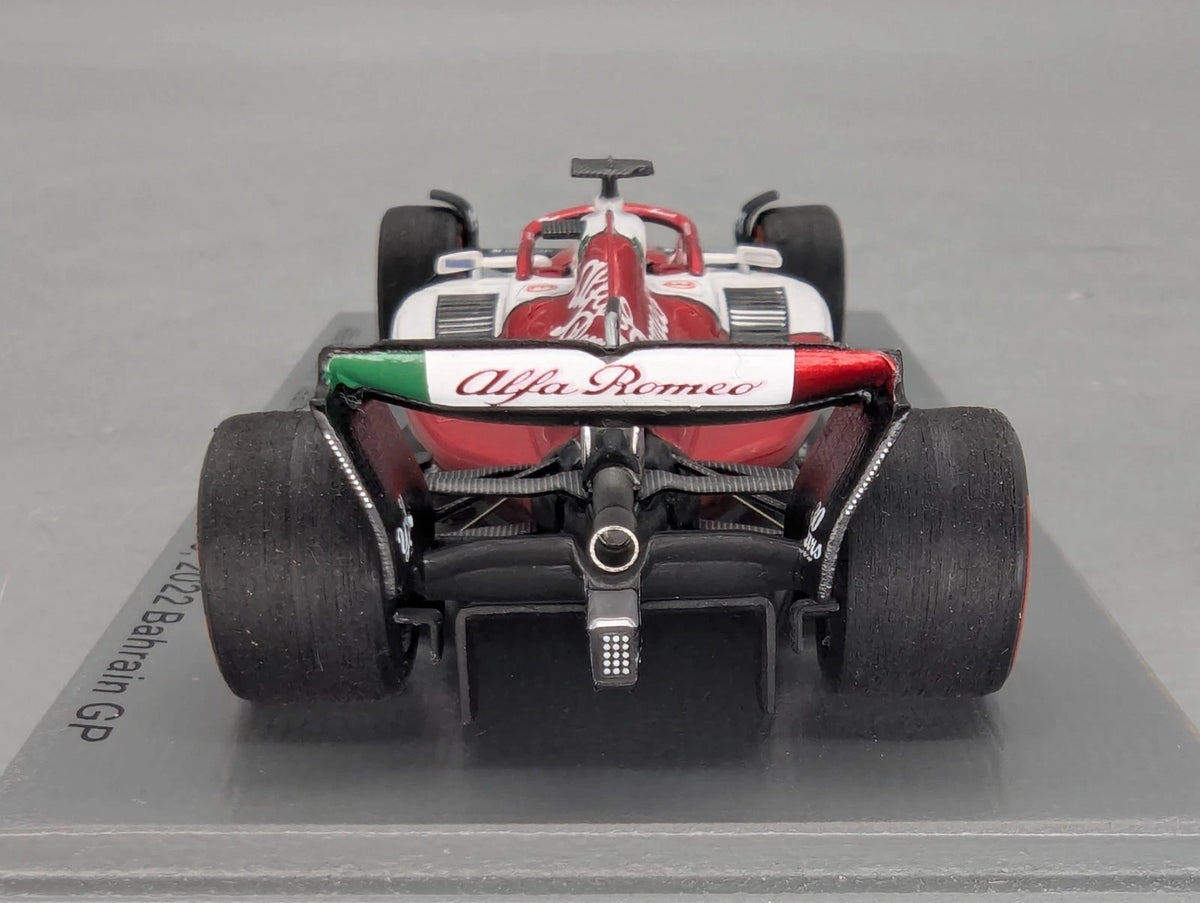 Modellautos 1:43 Spark S8517 Alfa Romeo F1 Orlen C42 Bahrain 2022 #77 Bottas OVP