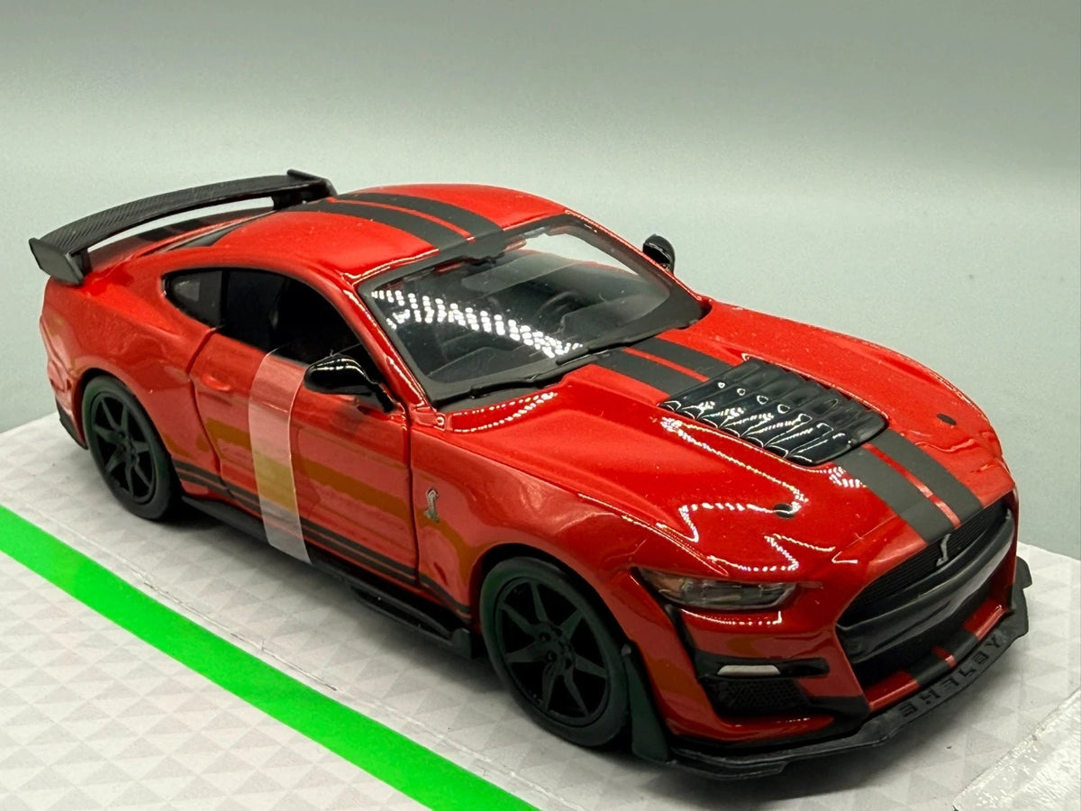 Modellautos 1:32 Bburago 2020 Ford Mustang Shelby GT500 OVP