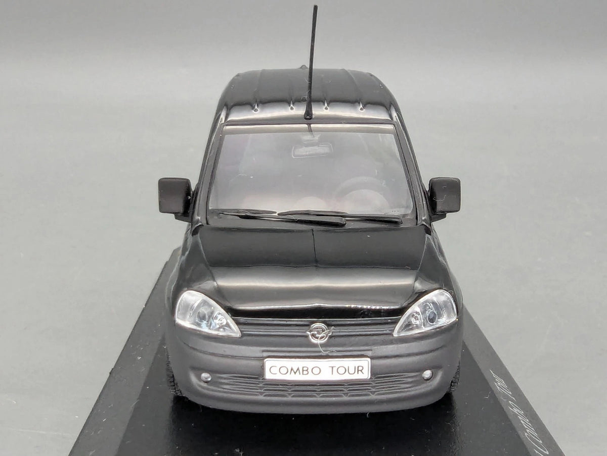 Modellautos 1:43 Minichamps Opel Combo Tour 2002 Schwarz Black mit OVP