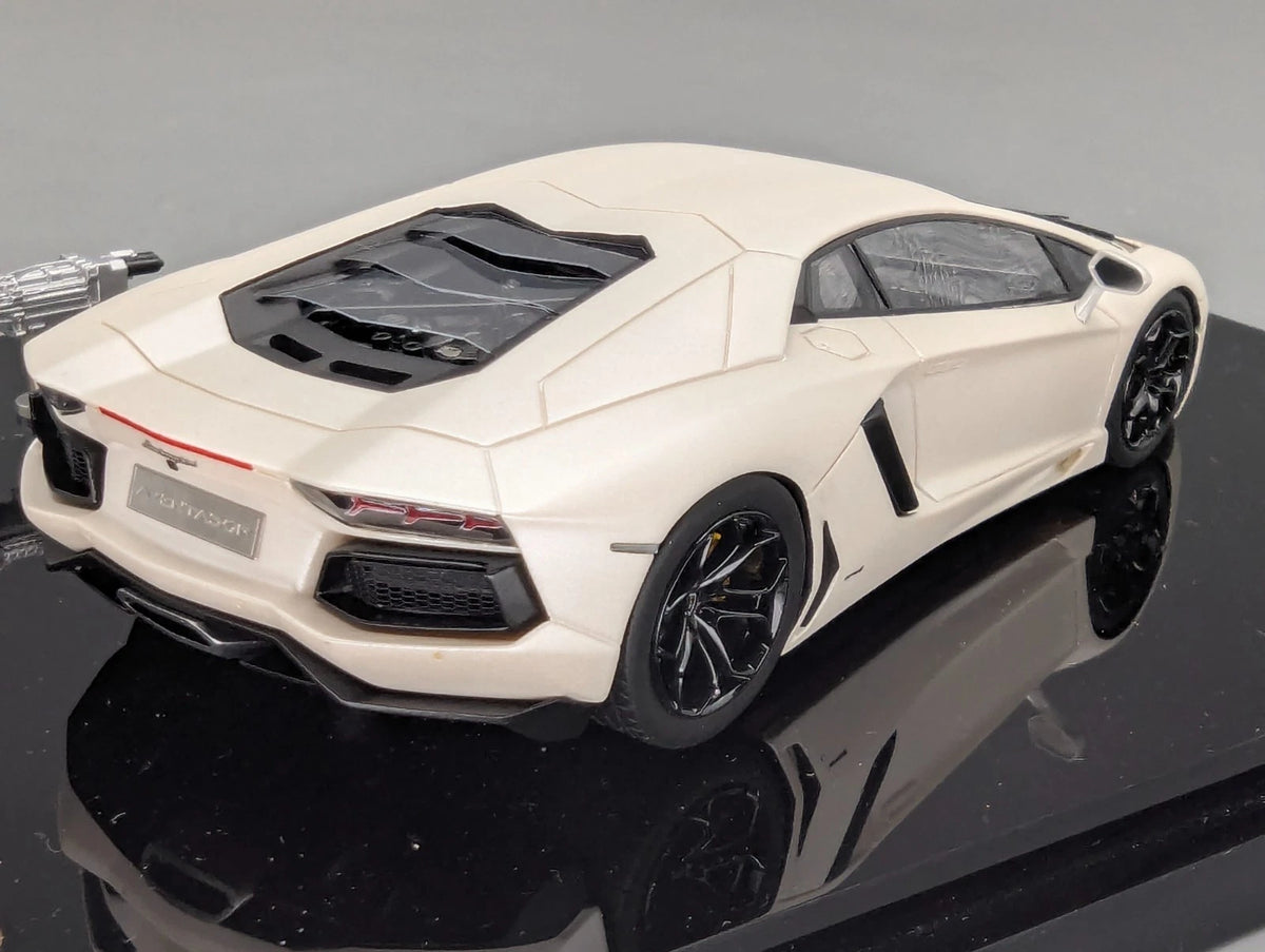 Eidolon Make Up 1:43 Lamborghini Aventador LP700-4 2011 Engine Set White mit OVP