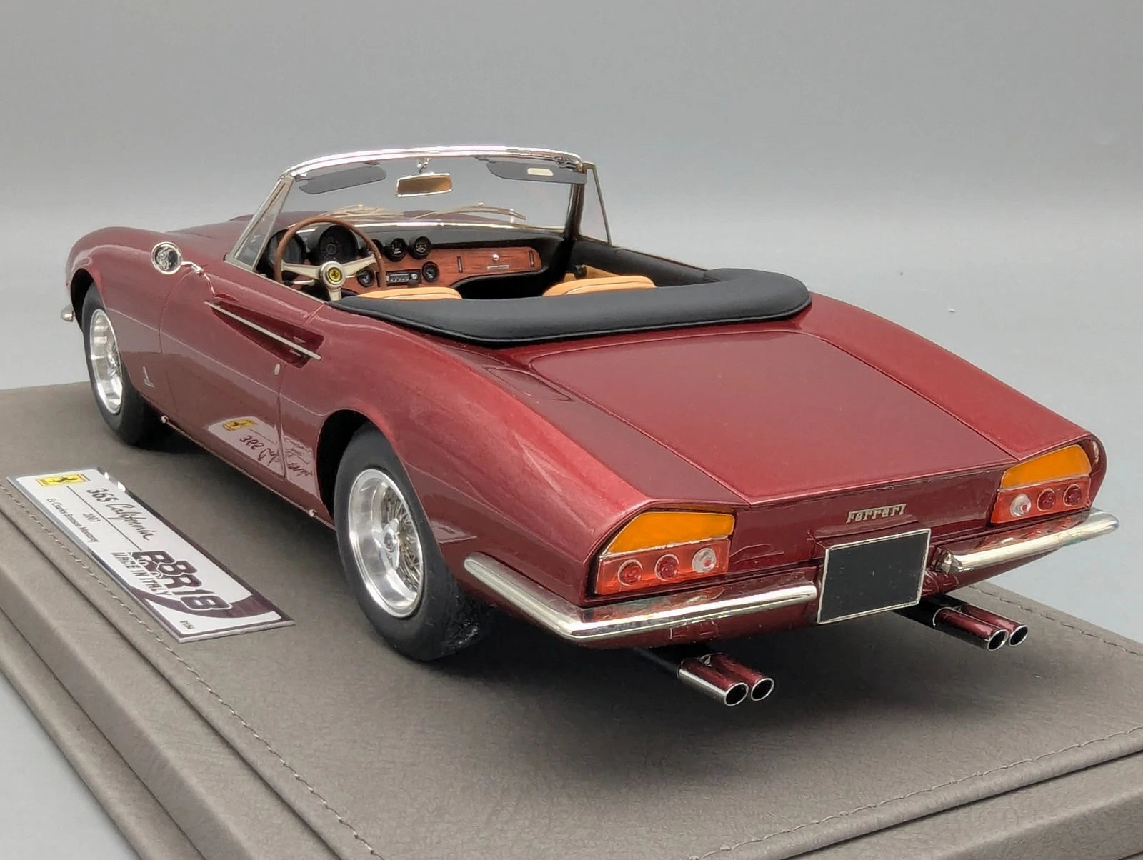 Modellautos 1:18 BBR Ferrari 365 California 2007 Charles Bronson Ltd 01/54 OVP