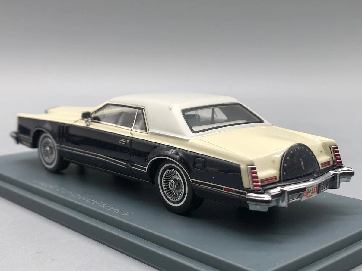 Modellautos 1:43 Neo Scale Models Lincoln Continental Mark V mit OVP