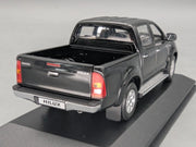 Modellautos 1:43 Minichamps Toyota Hillux Schwarz mit OVP