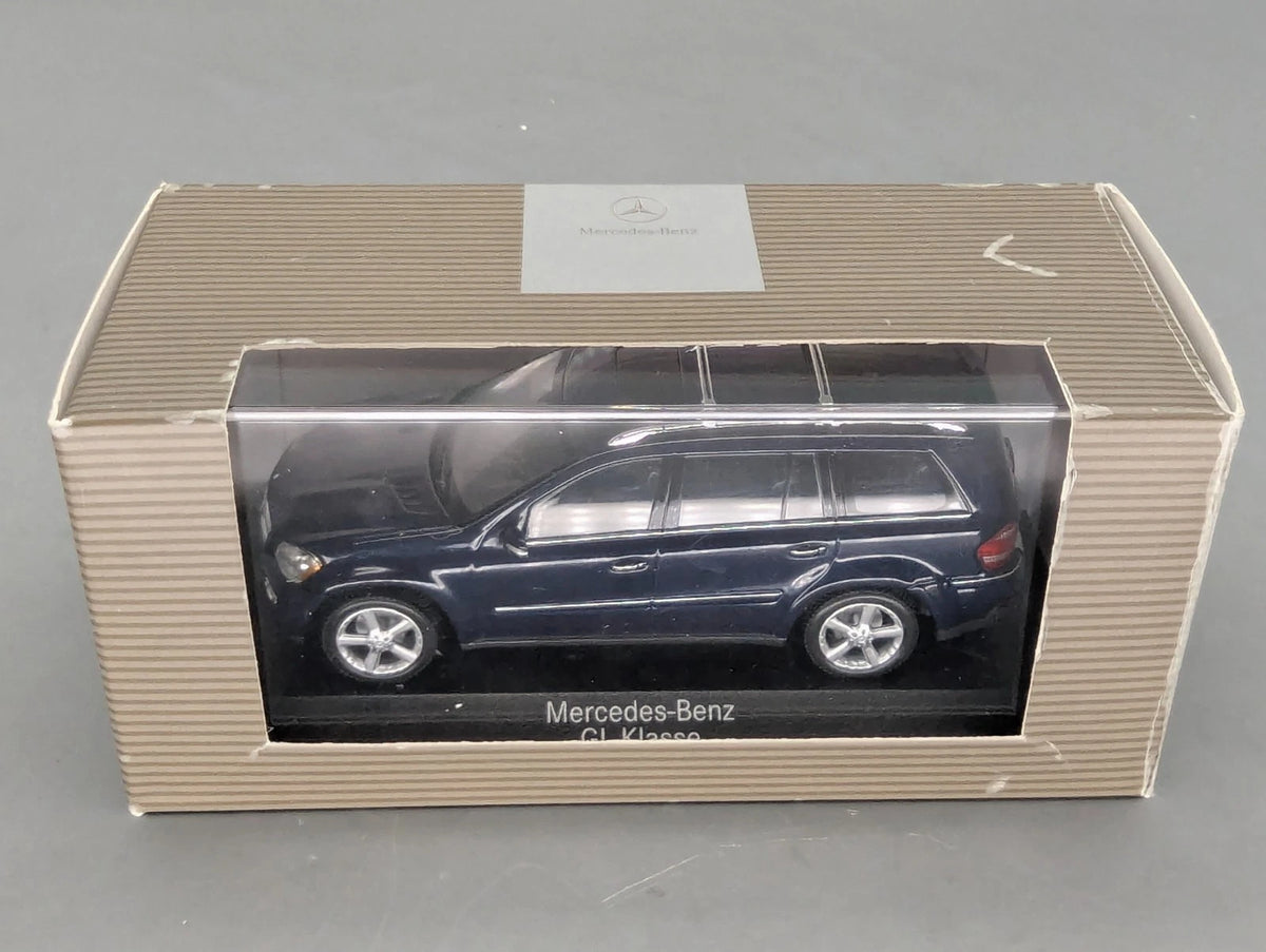 Modellautos 1:43 Minichamps Mercedes Benz GL-Klasse Tansanit-Blau Dealer OVP