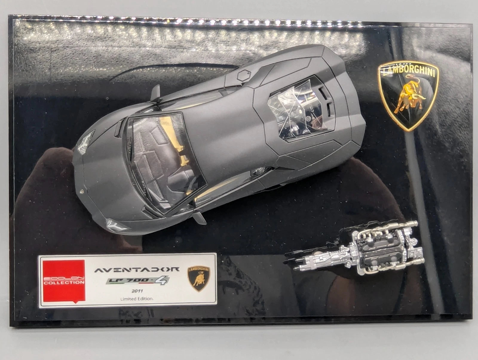 Eidolon Make Up 1:43 Lamborghini Aventador LP700-4 2011 Engine Set Matt Blck OVP