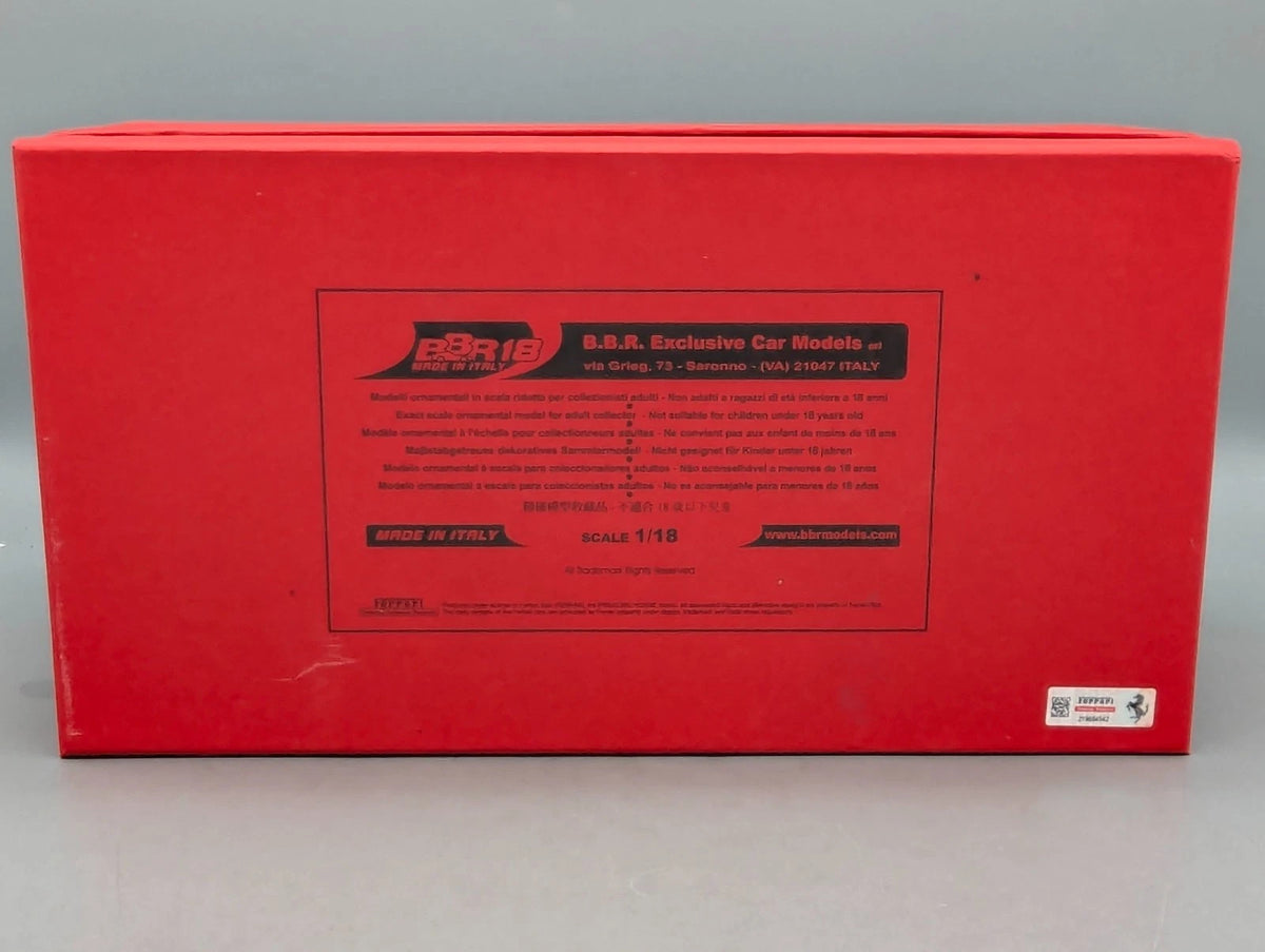 Modellautos 1:18 BBR Ferrari 275 GTS/4 Spider 01/54 Sun Yellow Vitrine und OVP