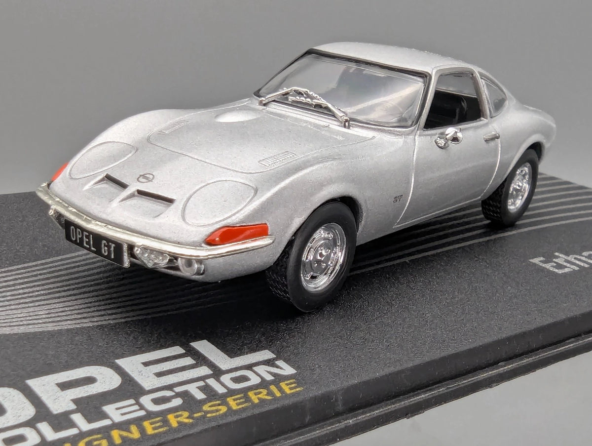 Modellautos 1:43 Ixo für Eaglemoss Opel Collection GT Erhard Schnell Vitrine