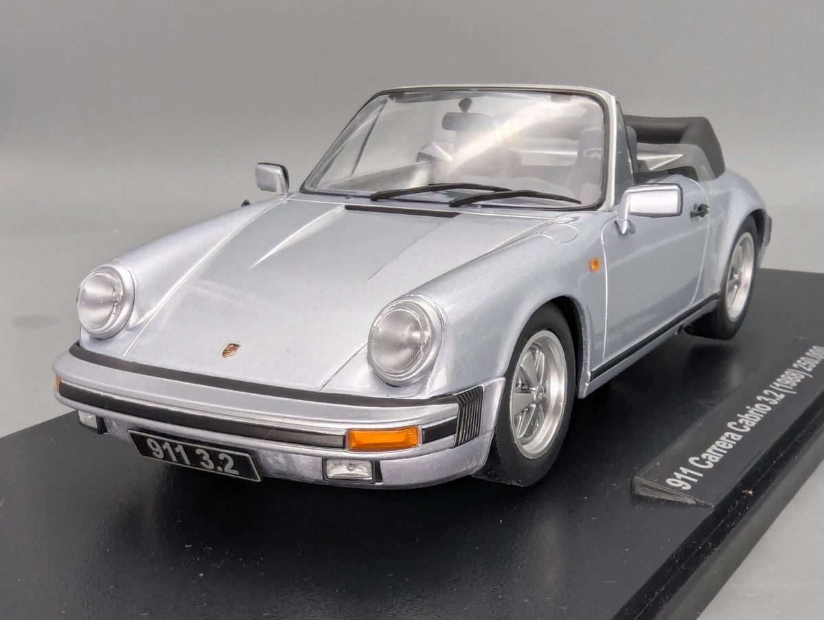 Modellautos 1:18 KK-Scale Porsche 911 Carrera Cabrio 3.2 1988 mit OVP