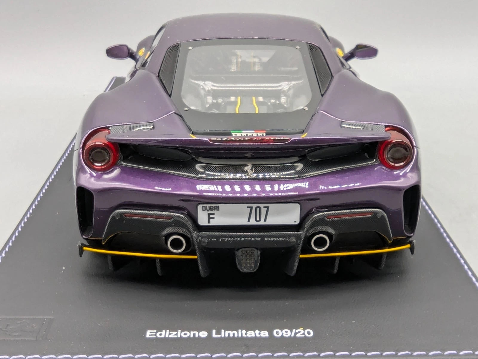 Modellautos 1:18 BBR CALSITO Ferrari 488 Pista Dubai Ltd 09/20 Stck in OVP