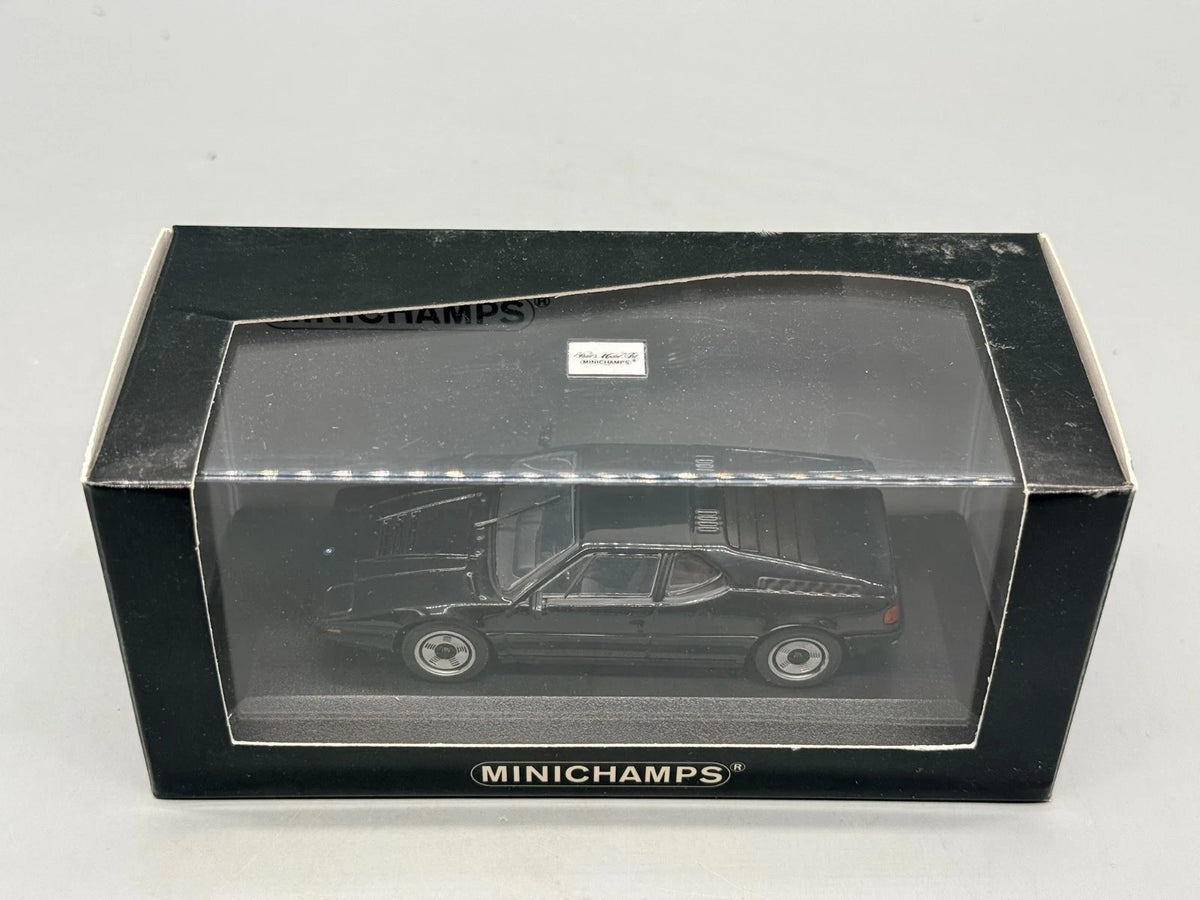 Modellautos 1:43 Minichamps BMW M1 mit OVP