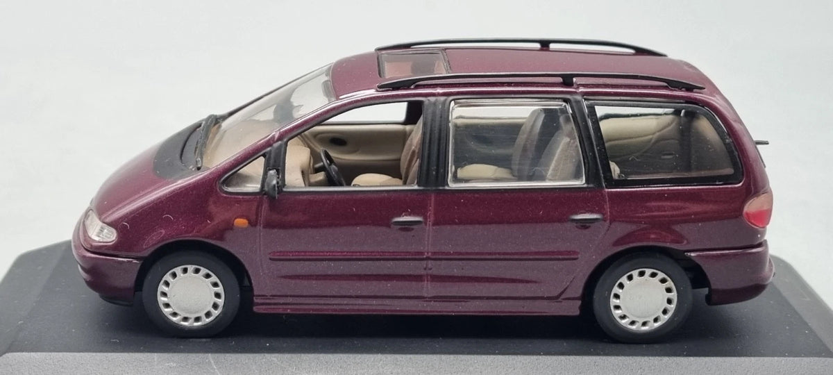 Modellautos 1:43 Minichamps Ford Galaxy 1995 violett OVP