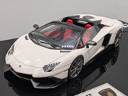 Eidolon Make Up 1:43 Lamborghini Aventador LP720-4 Roadster Engine Set Weiß OVP