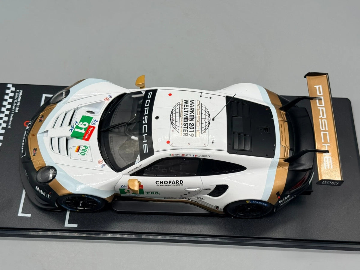 Modellautos 1:18 Ixo Porsche 911 RSR Le Mans 24h 2019 #91 mit OVP