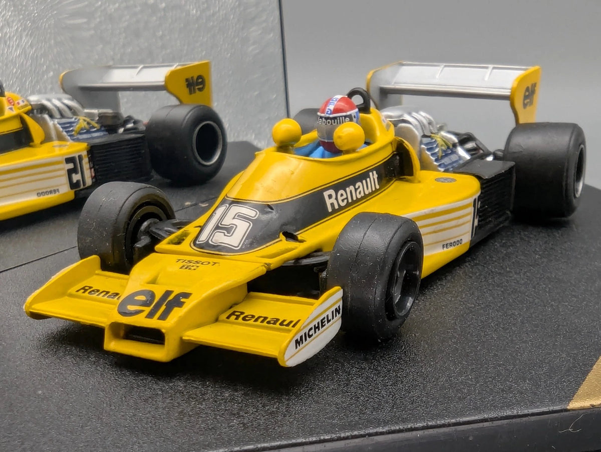 Modellautos 1:43 Quartzo Renault RS01/1 British GP 1977 #15 Jabouille Vitrine