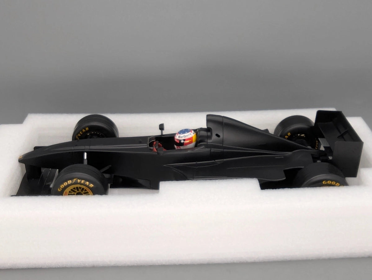 Modellautos 1:12 Werk83 Ferrari F300 1998 Test Fiorano Michael Schumacher OVP