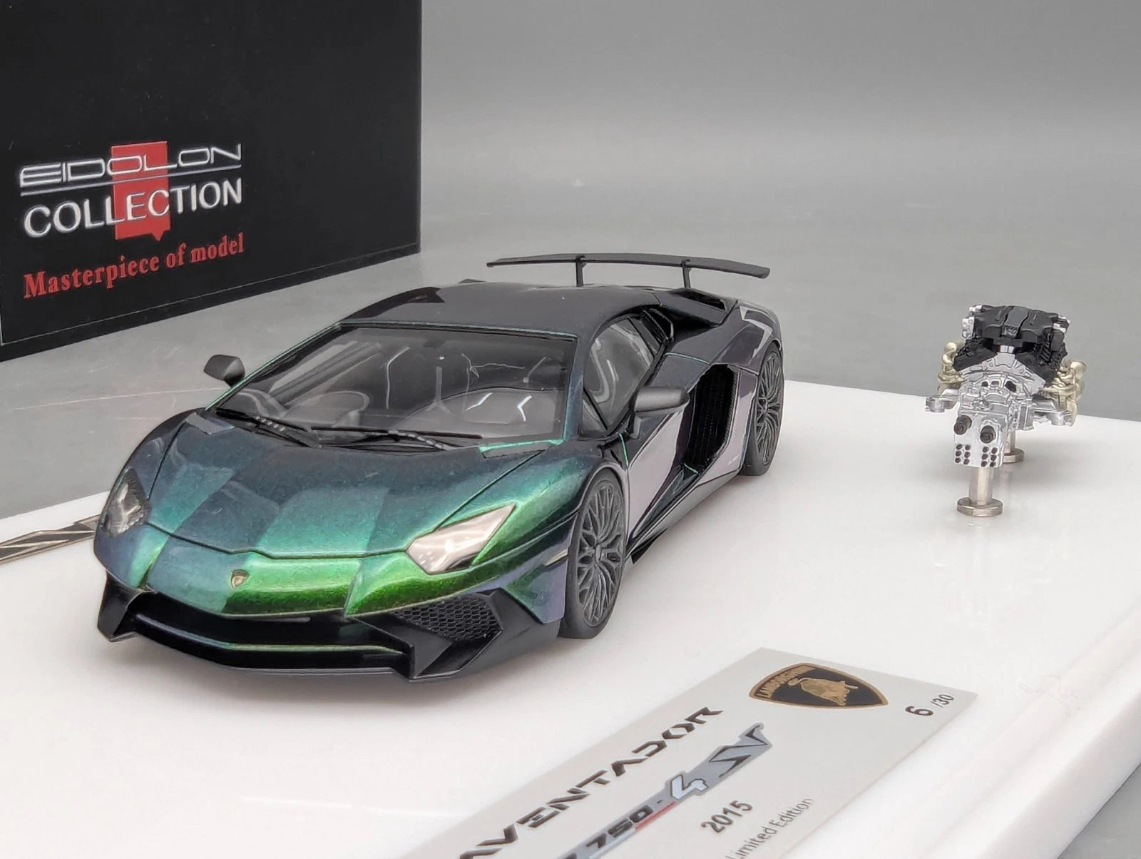Eidolon Make Up 1:43 Lamborghini Aventador LP750-4 SV 2015 Engine Set 06/30 OVP