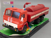 LKW Modelle 1:43 KaMa3 53213 Feuerwehr mit Vitrine