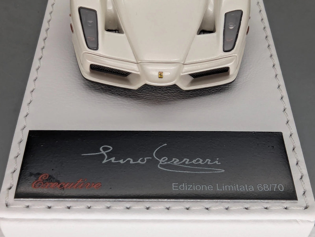 Modellautos 1:43 BBR Executive Calsito Ferrari EnzoFuji White Ltd 68/70 OVP