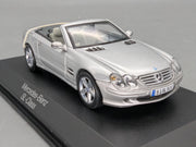 Modellautos 1:43 Norev Mercedes Benz SL Klasse SL 500 Silber mit Dealer OVP