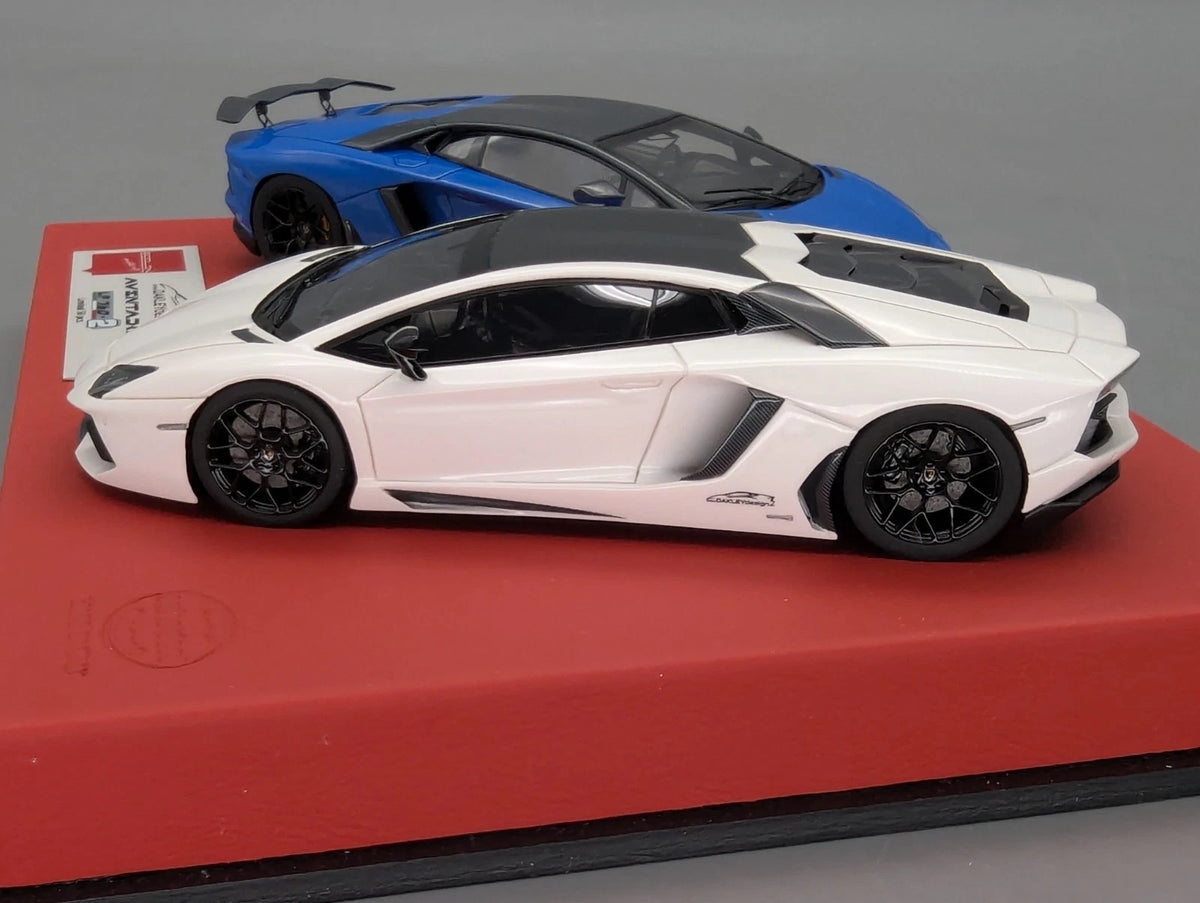Eidolon Make Up 1:43 Lamborghini Aventador LP760-2 Blau und Weiß 2tlg Set OVP